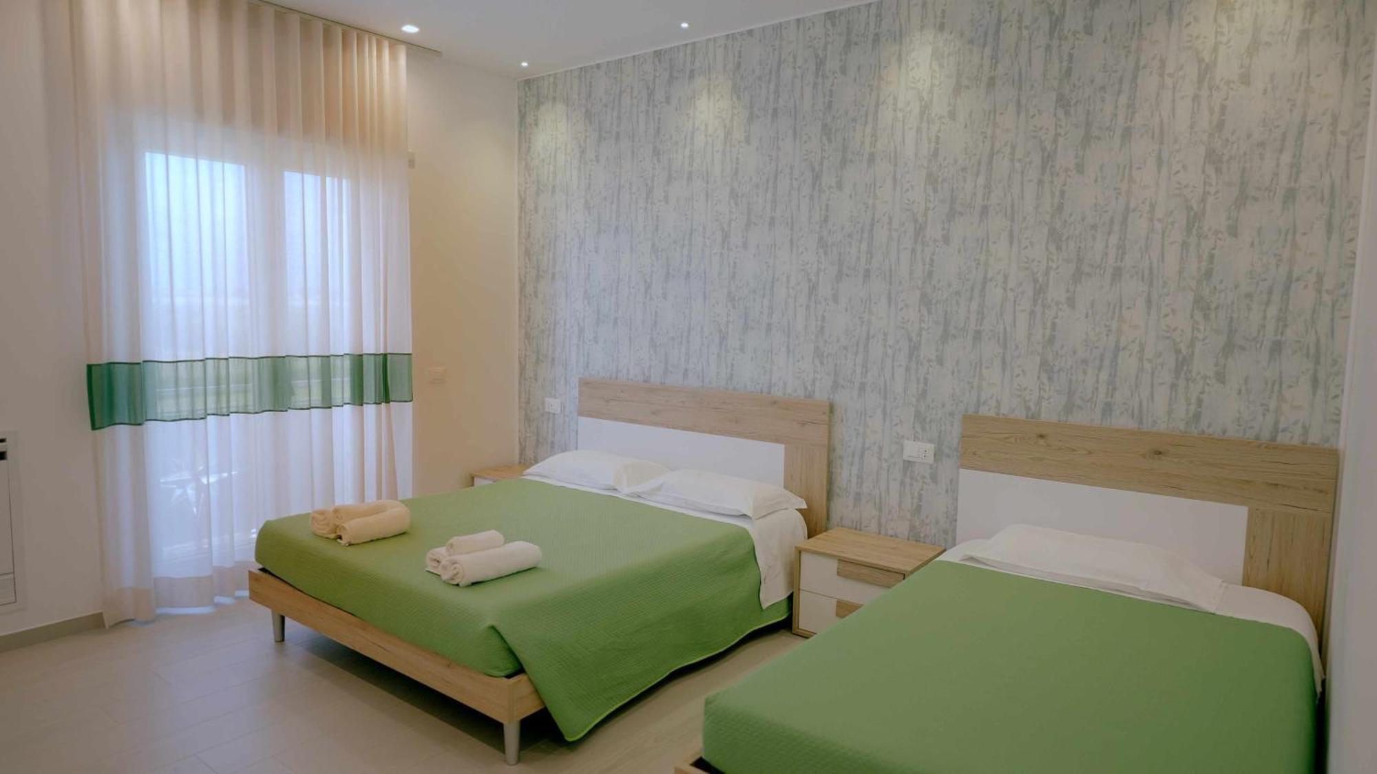 Villa Zefiro Suites & Events Батипалия Стая снимка