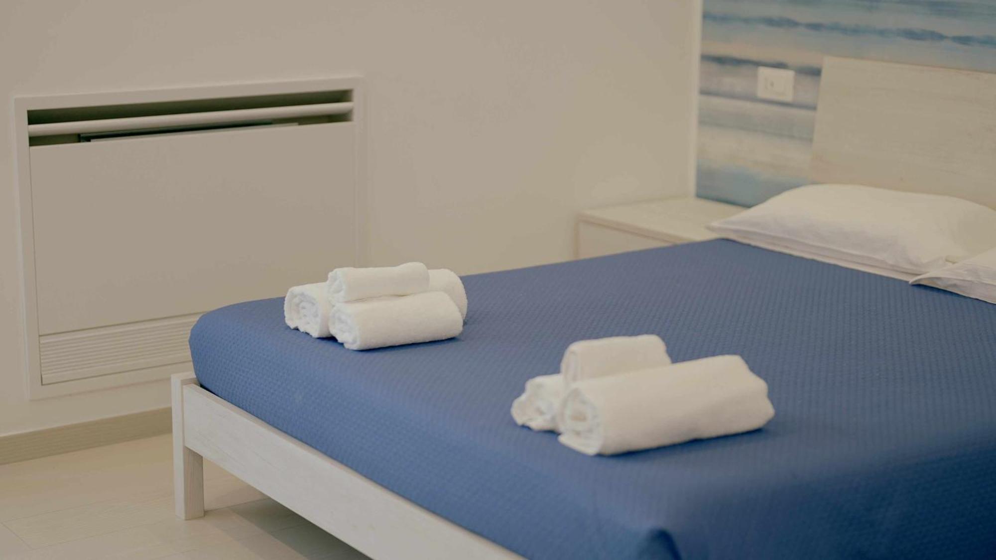 Villa Zefiro Suites & Events Батипалия Екстериор снимка